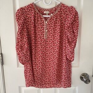 Max Studio Red floral ruffle sleeve blouse | size S